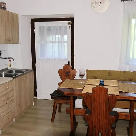 Family Friendly House With A Parking Space Zakrajc Brodski, Gorski Kotar - 20569 Ferienhaus